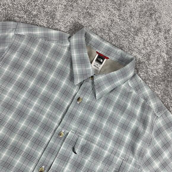 North Face Shirt Mens Large Button Up Vented Mesh Plaid Outdoors Short Sleeve - Picture 1 of 14